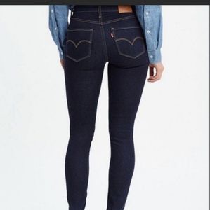 Levi's 721 High Rise Skinny Jeans